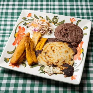 Plato Tipico (Breakfast)